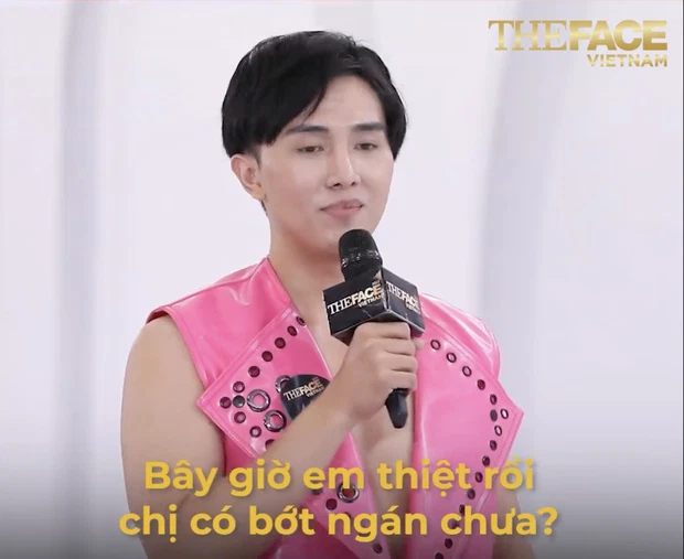 HLV Anh Thư phản ứng gay gắt khi "hot boy" Người Ấy Là Ai giở trò "lươn lẹo"