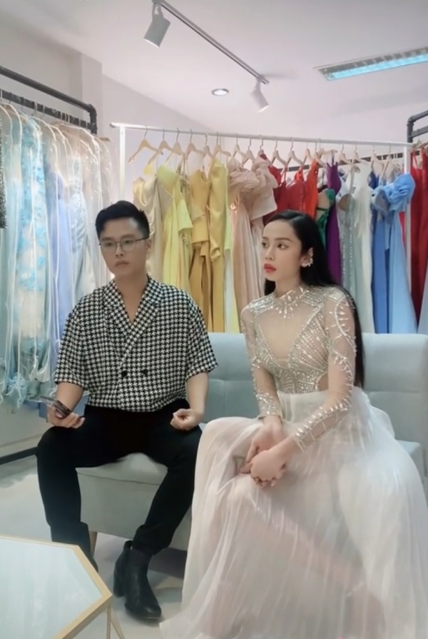 Hậu ồn ào "xách váy", Lương Mỹ Kỳ "nối lại tình xưa" với NTK Nguyễn Minh Tuấn