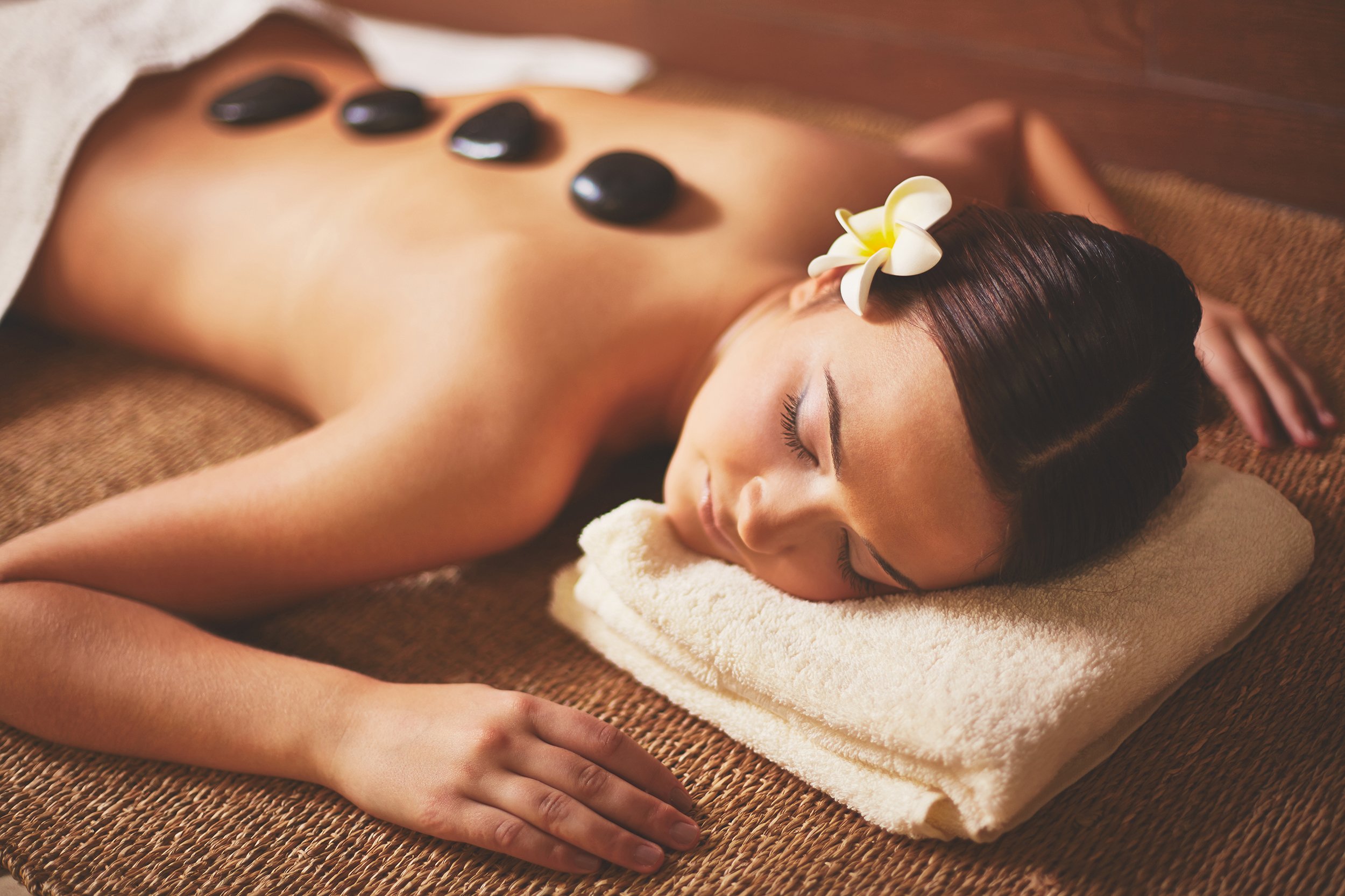 Trải nghiệm massage trị liệu tại Ngọc Anh Spa - Nâng niu cảm xúc, yêu chiều cơ thể