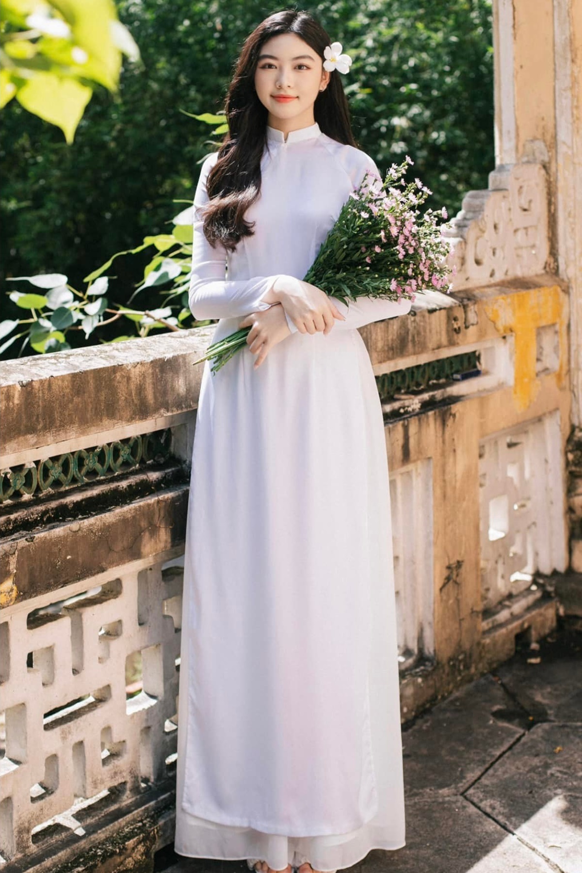 Mê mệt với nhan sắc "chuẩn Hoa hậu" của con gái Quyền Linh