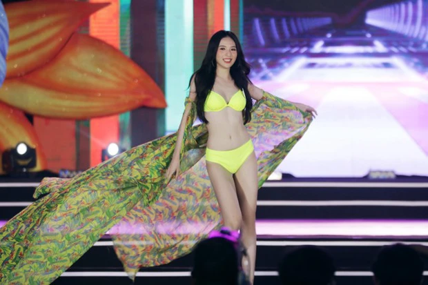 Vóc dáng "vạn người mê" của thí sinh giành giải Người đẹp biển, được vào thẳng top 20 của Miss World Vietnam 2022