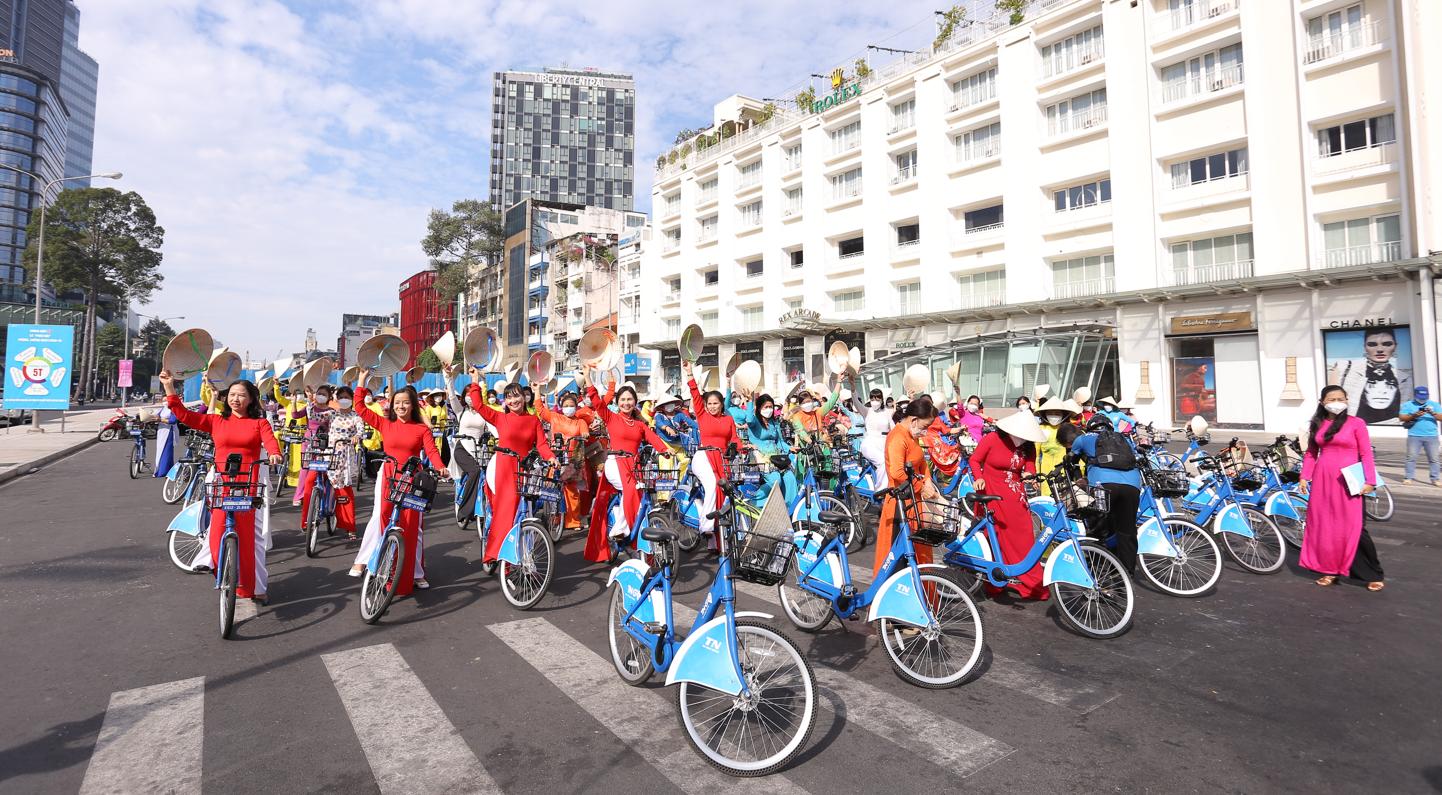 tu-van-to-chuc-chay-roadshow-xe-dap